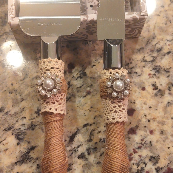 Rustic Cake Knife & Serving Set - Picture 3 of 6
